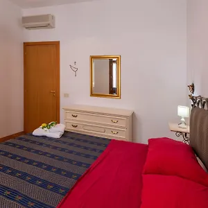  Villa Brezza Di Limoni Italia